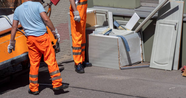 Best Carpet Removal and Disposal  in Crestwood, KY